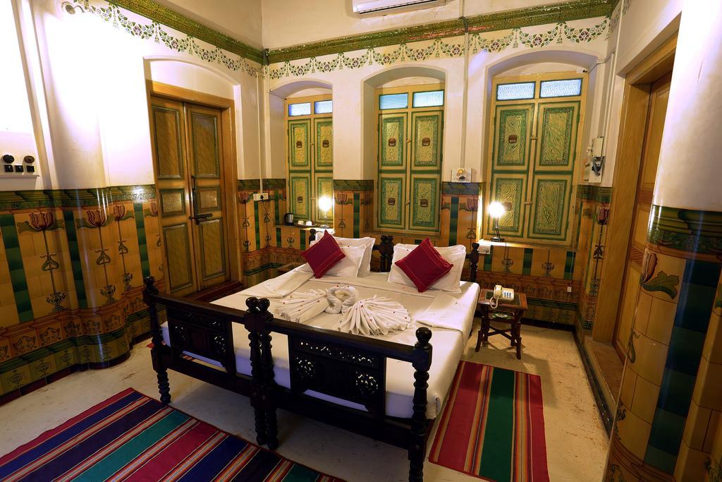 Chettinadu Mansion - An Authentic Heritage Palace Kanadukattan Экстерьер фото